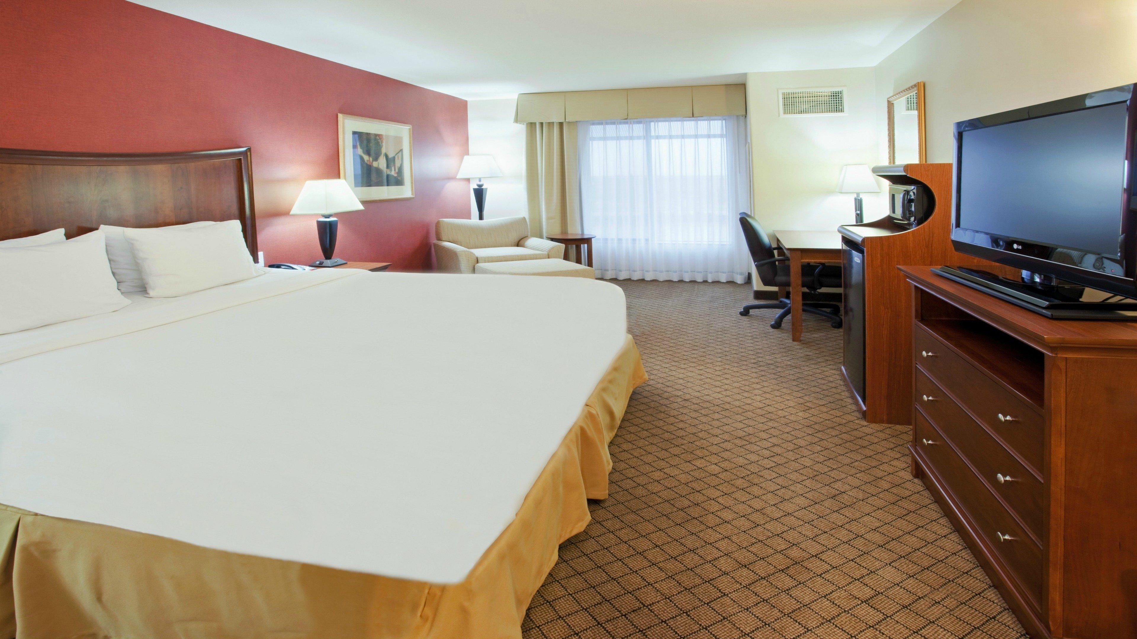 Holiday Inn Express Hotel & Suites Lincoln-Roseville Area, An Ihg Hotel Exteriör bild